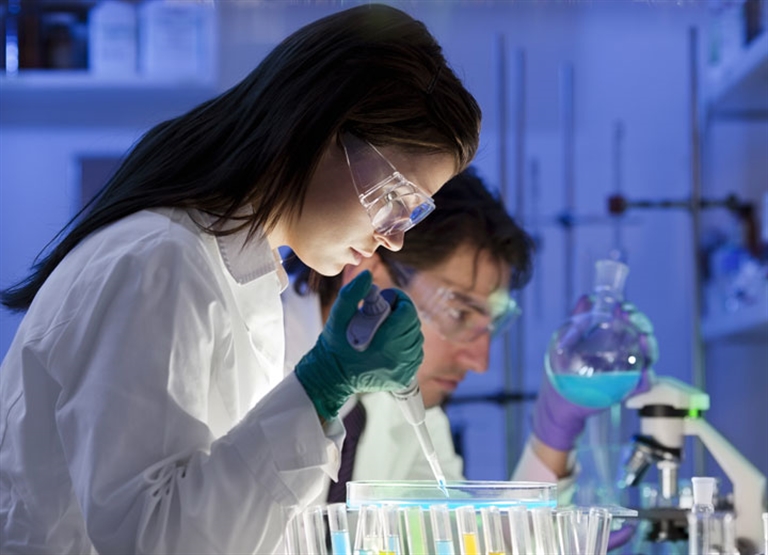 Cleanrooms & laboratories humidification