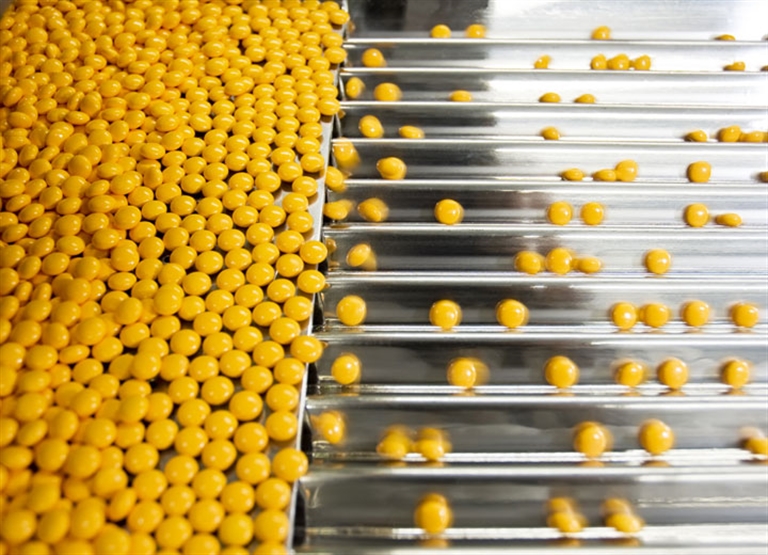 Pharmaceutical manufacturing humidification